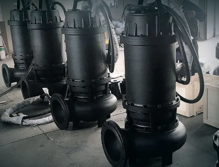 Submersible sewage pumps